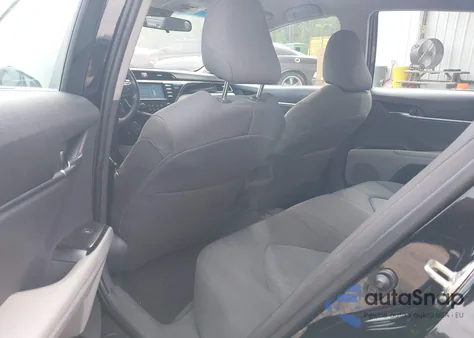 2019 Toyota Camry Le z USA, uszkodzony, nr VIN 4T1B11HK5KU851686